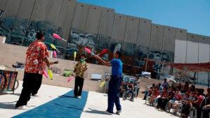 Foto di Milan Szypura, pubblicata sul sito ufficiale della Palestinian Circus School